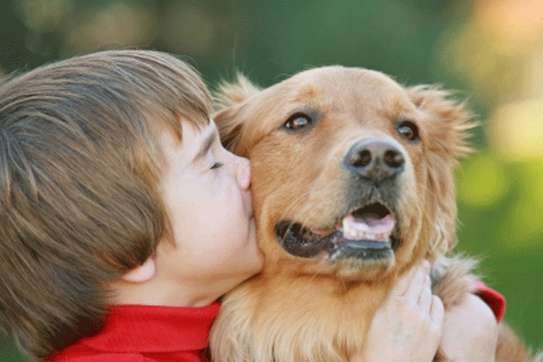 у детей, выросших с собакой реже развивается астма